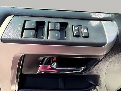 Used 2017 Toyota 4Runner Limited image 16