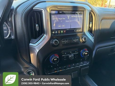 Used 2019 Chevrolet Silverado 1500 LT Trail Boss image 21