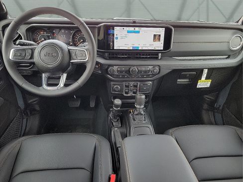 New 2026 Jeep Wrangler Unlimited Sahara image 9