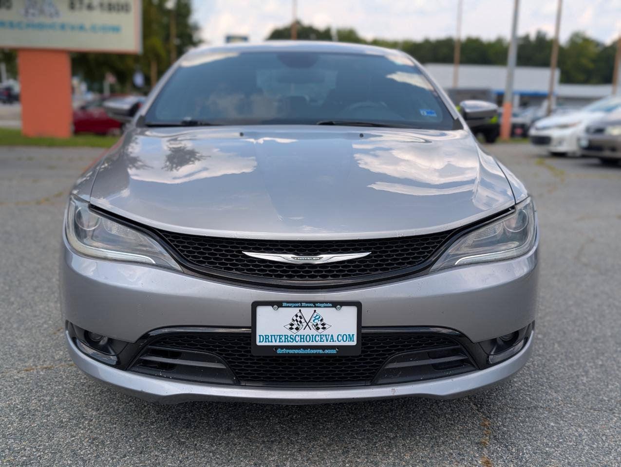 Used 2015 Chrysler 200 S w/ Comfort Group FWD image 11
