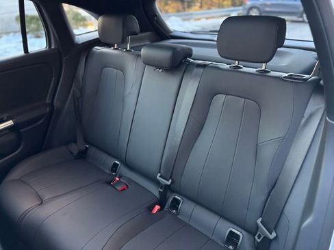 Used 2026 Mercedes-Benz GLA 250 4MATIC image 23