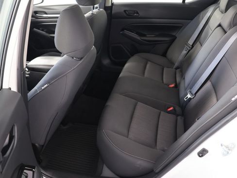 Used 2023 Nissan Altima 2.5 SV FWD image 19