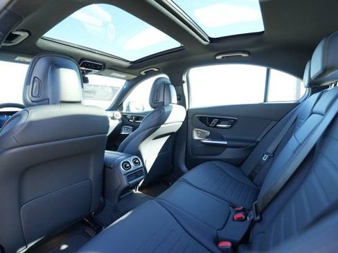 Used 2026 Mercedes-Benz C 300 4MATIC Sedan image 44