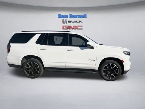Used 2021 Chevrolet Tahoe RST w/ Luxury Package RWD image 11