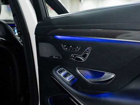 Used 2018 Mercedes-Benz S 63 AMG 4MATIC Sedan image 31