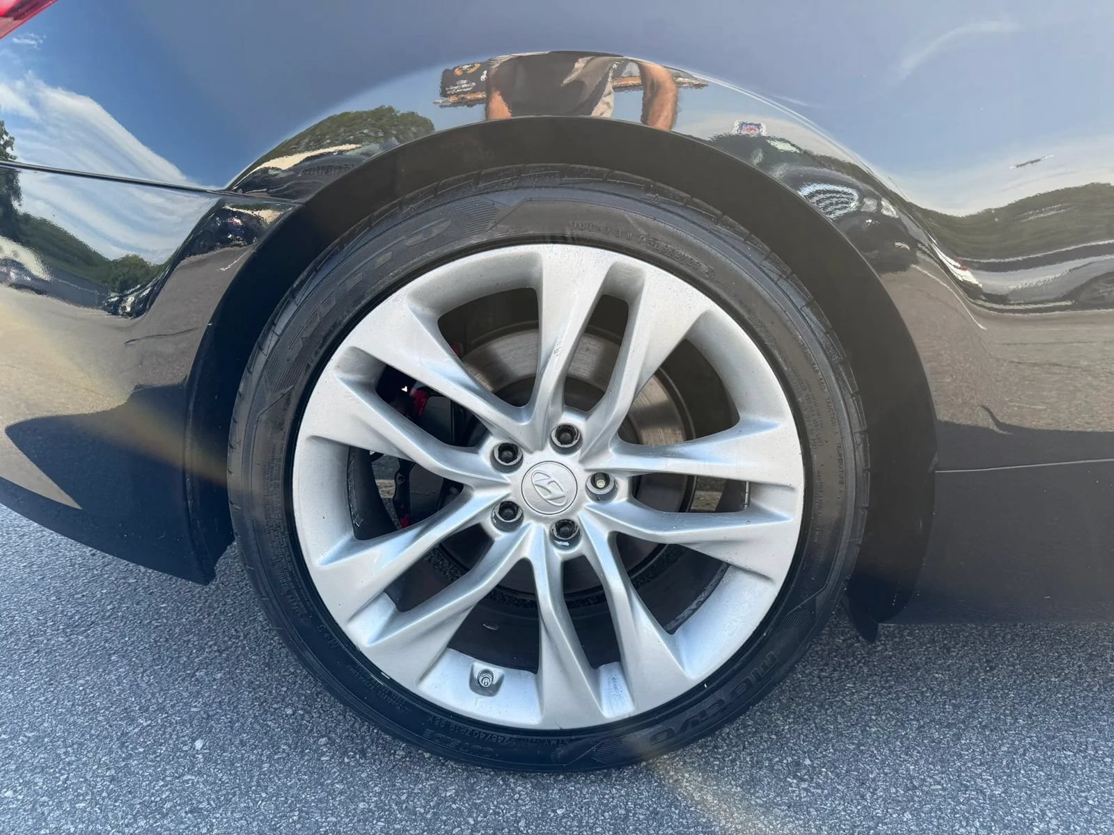Used 2013 Hyundai Genesis 2.0T RWD image 39
