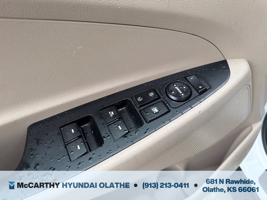 Used 2021 Hyundai Tucson Value FWD image 31
