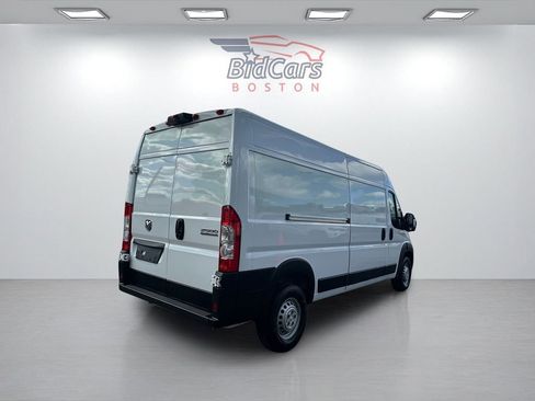 Used 2025 RAM ProMaster 2500 w/ Convenience Group FWD image 4