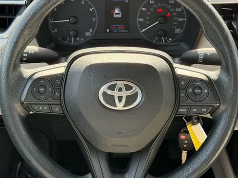 Used 2023 Toyota Corolla Cross L FWD image 14