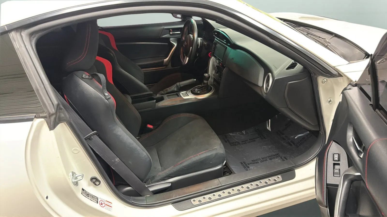 Used 2016 Scion FR-S RWD image 21