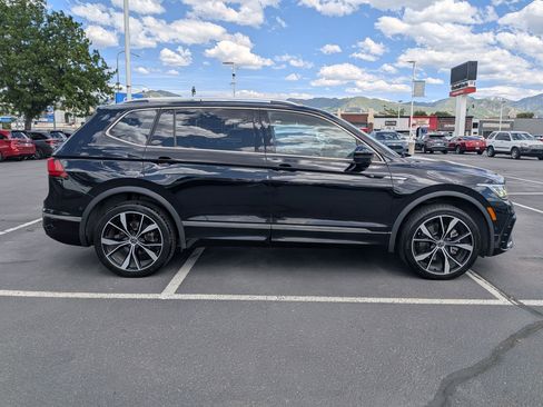 Used 2022 Volkswagen Tiguan SEL R-Line AWD/4WD image 2