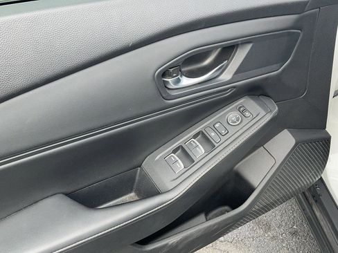 Used 2023 Honda Accord Sport image 15