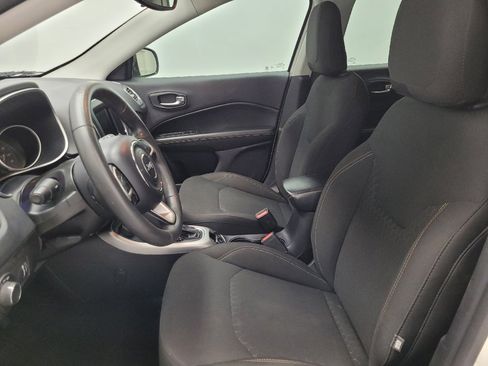 Used 2020 Jeep Compass Sport AWD/4WD image 17