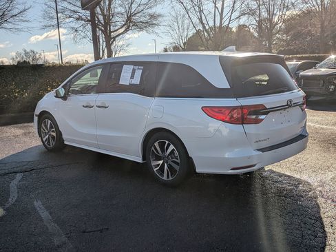 Used 2023 Honda Odyssey Touring image 7
