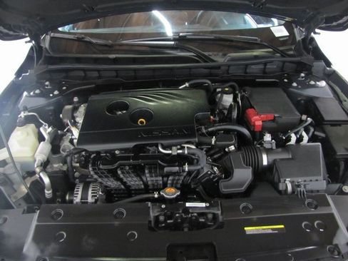 Used 2020 Nissan Altima 2.5 SV image 22