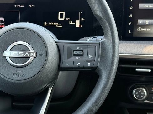 New 2025 Nissan Kicks SV w/ Illumination Package image 20