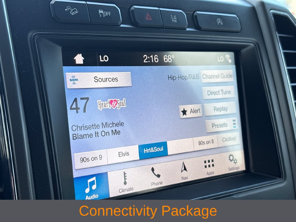 Used 2019 Ford Expedition XLT w/ Equipment Group 202A AWD/4WD image 19