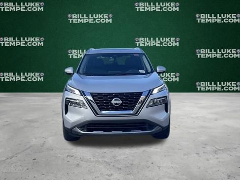 Used 2023 Nissan Rogue SL w/ SL Premium Package image 4