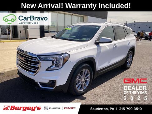 Used 2023 GMC Terrain SLT FWD image 1
