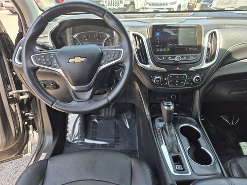 Used 2020 Chevrolet Equinox Premier AWD/4WD image 19