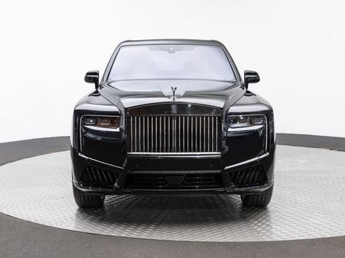 New 2027 Rolls-Royce Cullinan Black Badge AWD/4WD image 6