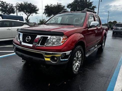 Used 2012 Nissan Frontier SL w/ Moonroof Pkg AWD/4WD image 2