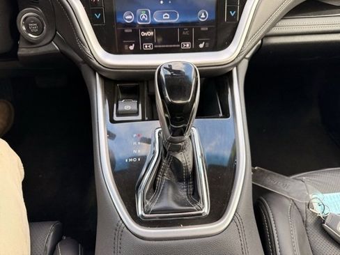 Used 2021 Subaru Outback Limited image 23