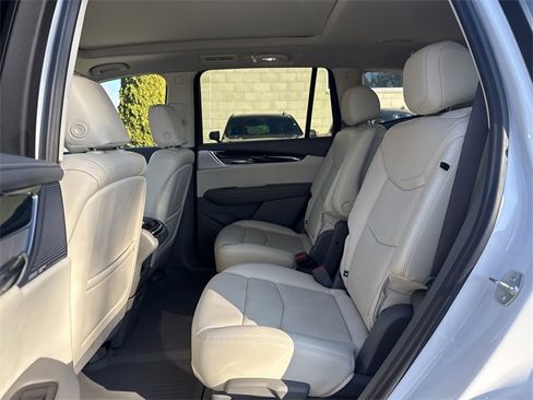 Certified 2024 Cadillac XT6 Premium Luxury w/ LPO, Floor Liner Package image 10