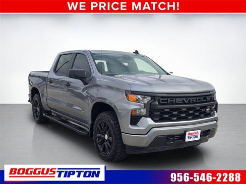 Used 2024 Chevrolet Silverado 1500 Custom image 1