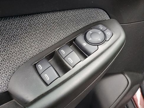 Used 2023 Chevrolet TrailBlazer LT image 23