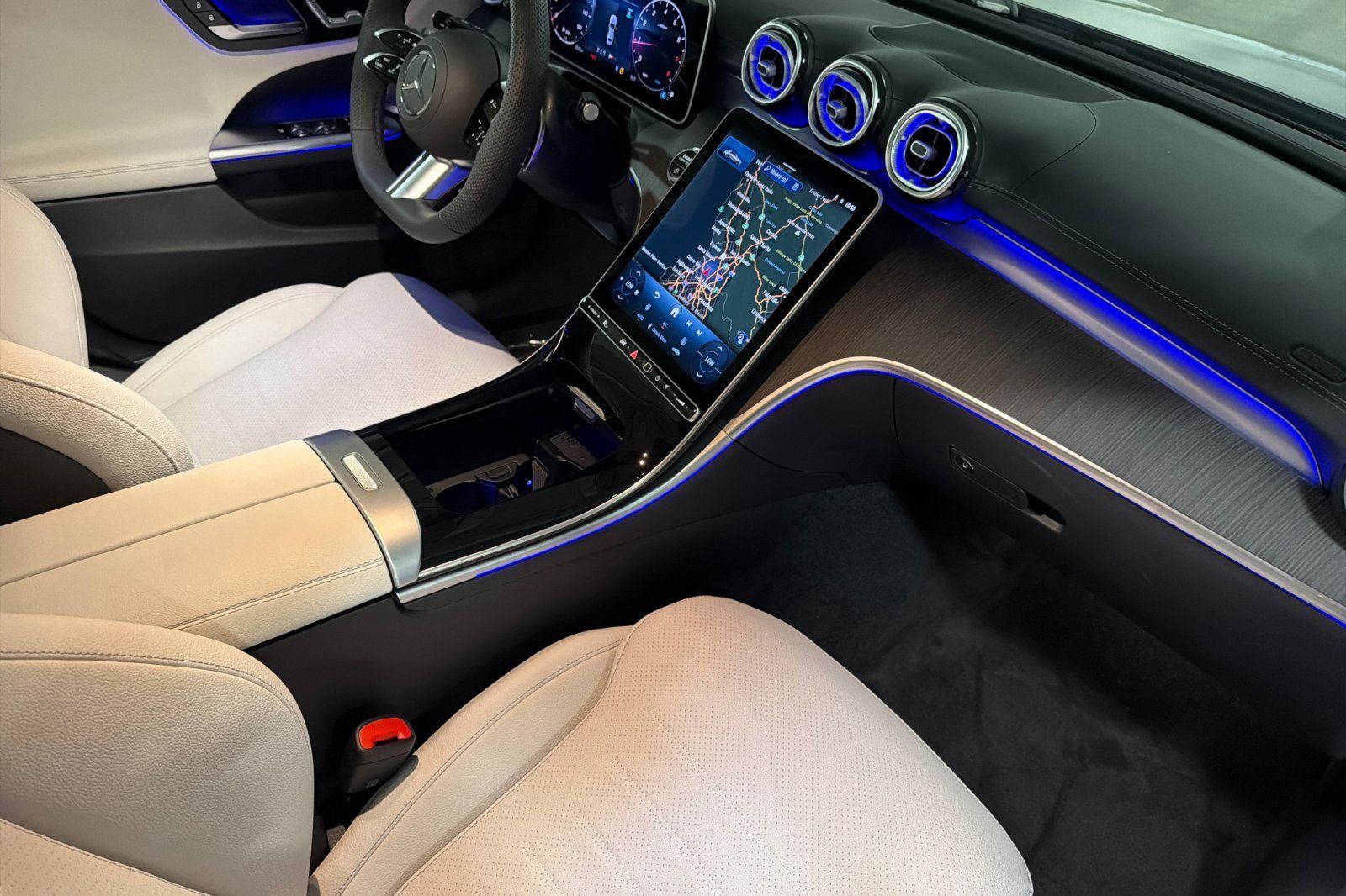 New 2026 Mercedes-Benz C 300 Sedan image 14