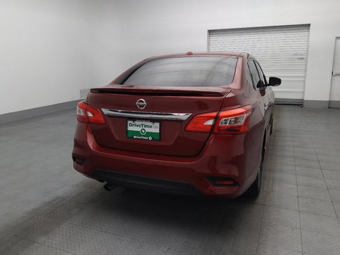 Used 2019 Nissan Sentra SR FWD image 7