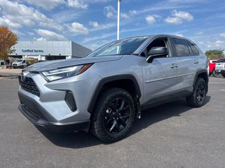 Used 2024 Toyota RAV4 LE FWD video 2