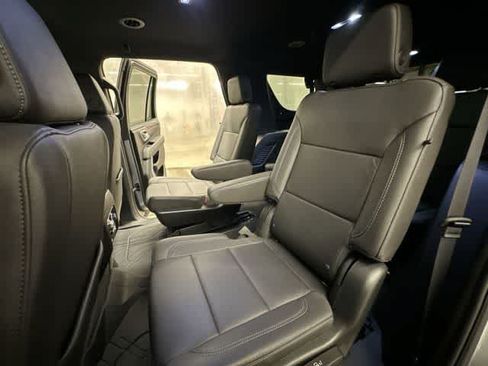 Used 2023 Chevrolet Tahoe LT AWD/4WD image 19