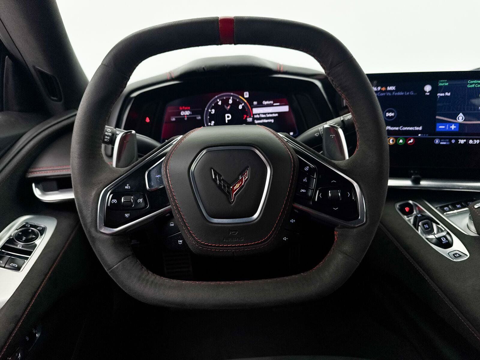 Used 2021 Chevrolet Corvette Stingray Premium Cpe w/ Z51 Performance Package RWD image 36