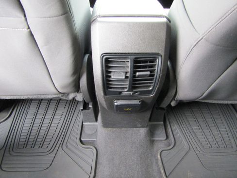 Used 2014 Ford Escape SE w/ Equipment Group 201A image 26