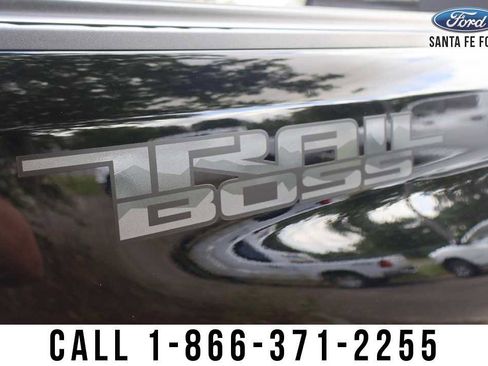 Used 2025 Chevrolet Silverado 2500 LTZ w/ LTZ Plus Package AWD/4WD image 6