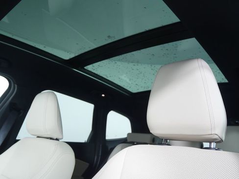 Certified 2023 BMW X1 xDrive28i image 12