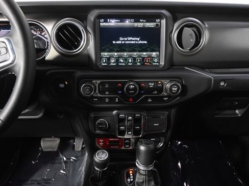 Used 2023 Jeep Gladiator Rubicon w/ LED Lighting Group AWD/4WD image 27