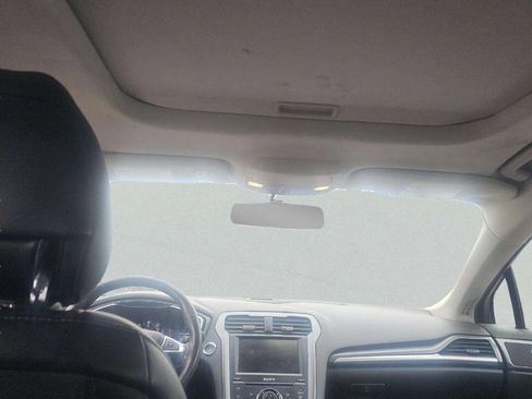 Used 2014 Ford Fusion Titanium image 9