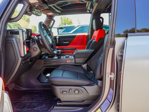 Used 2026 GMC Hummer EV 3X w/ Carbon Fiber Edition Package AWD/4WD image 15
