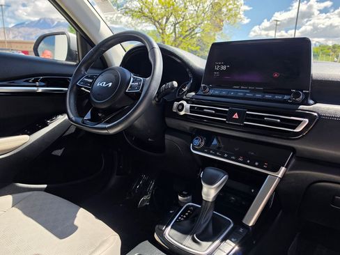 Certified 2023 Kia Seltos SX AWD/4WD image 16