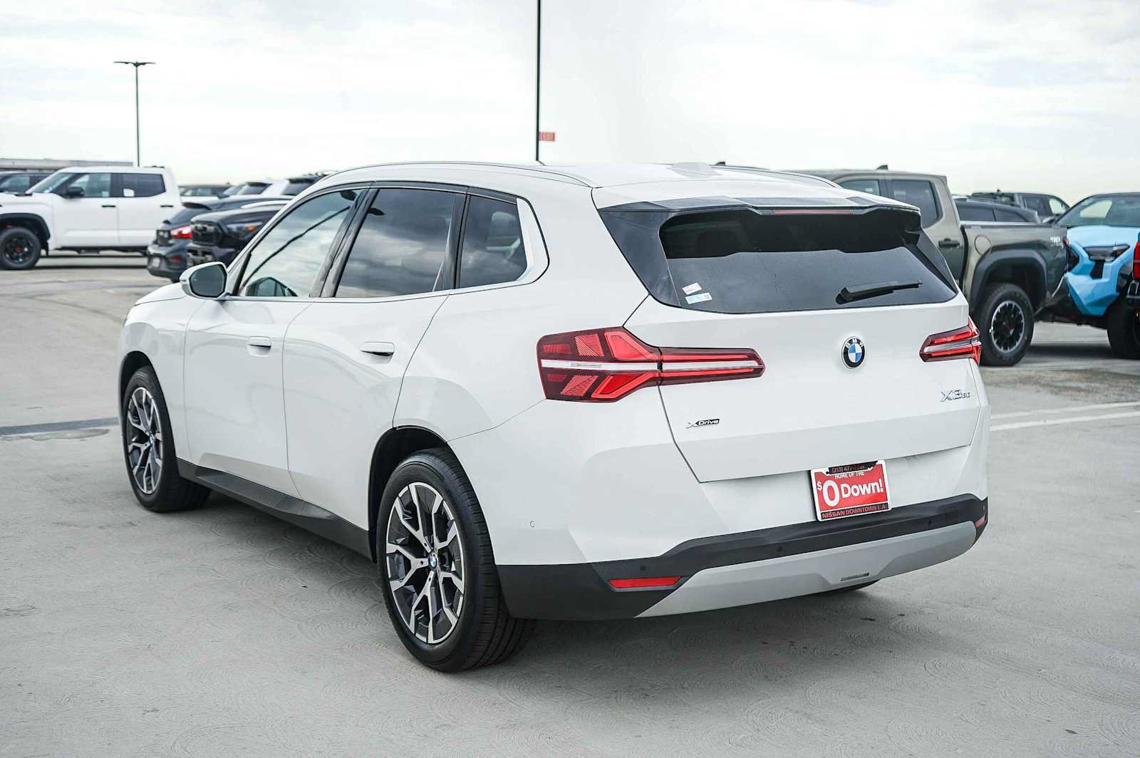 Used 2025 BMW X3 xDrive30i AWD/4WD image 6