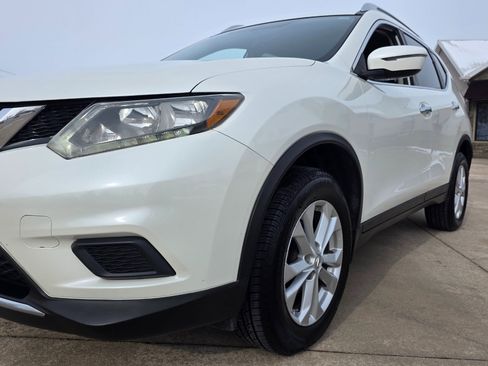Used 2016 Nissan Rogue SV image 27