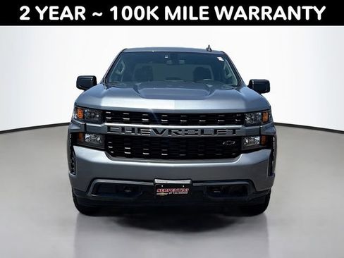 Used 2020 Chevrolet Silverado 1500 Custom w/ Custom Value Package AWD/4WD image 2