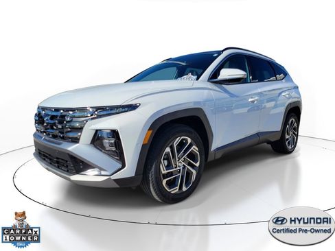 Used 2025 Hyundai Tucson Limited AWD/4WD image 2