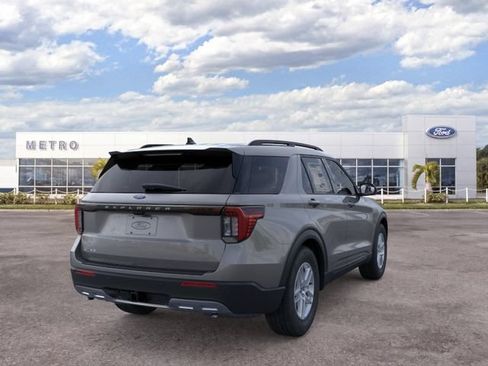 New 2026 Ford Explorer Active w/ Active Comfort Package RWD image 8