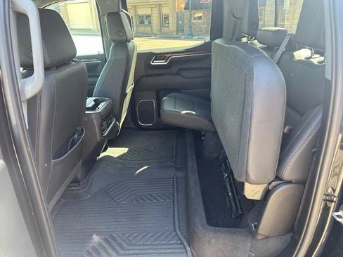 Used 2022 Chevrolet Silverado 1500 LT Trail Boss w/ Convenience Package II AWD/4WD image 23