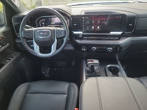 Used 2023 GMC Sierra 1500 SLT w/ SLT Premium Package AWD/4WD image 19