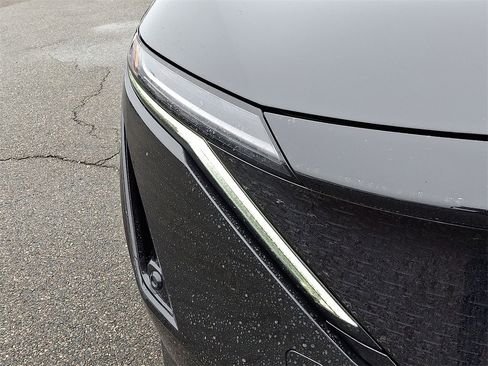 Used 2023 Nissan Ariya FWD image 10